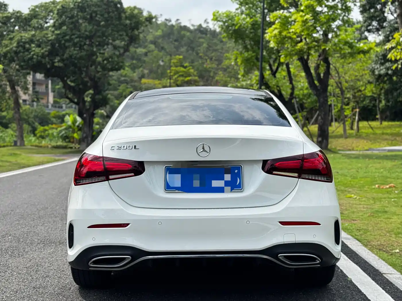 Mercedes-Benz A-Class 2019 Facelift A 200 L Sports Sedan фото 8