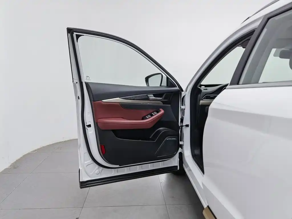 Jetour X70 2024 2024 1.5T DCT Glory PRO 5-seater
