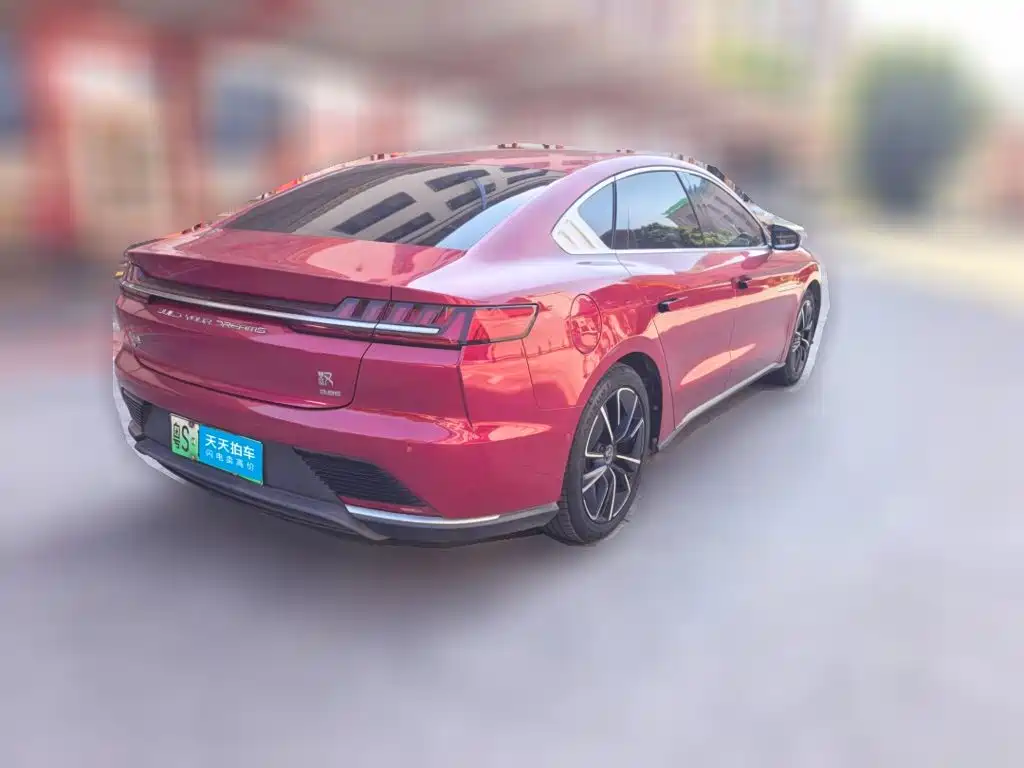 Фото 2 - BYD Han