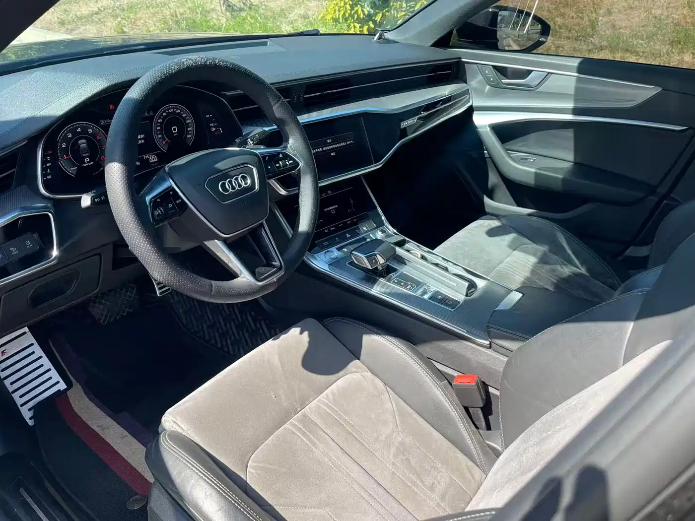 Audi A6L 2020 40 TFSI Luxury Dynamic фото 8
