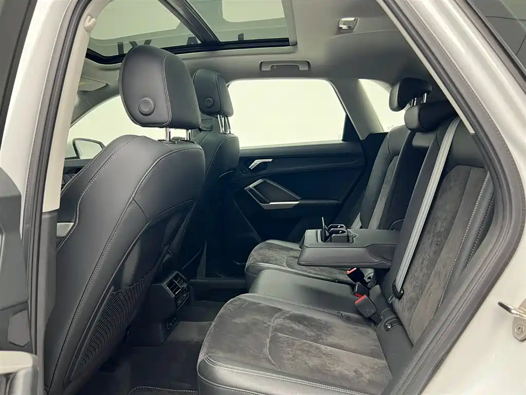 Audi Q3 2022 35 TFSI Progressive Dynamic фото 19