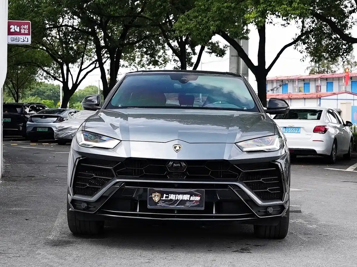 Lamborghini Urus 2019 2018 4.0T V8