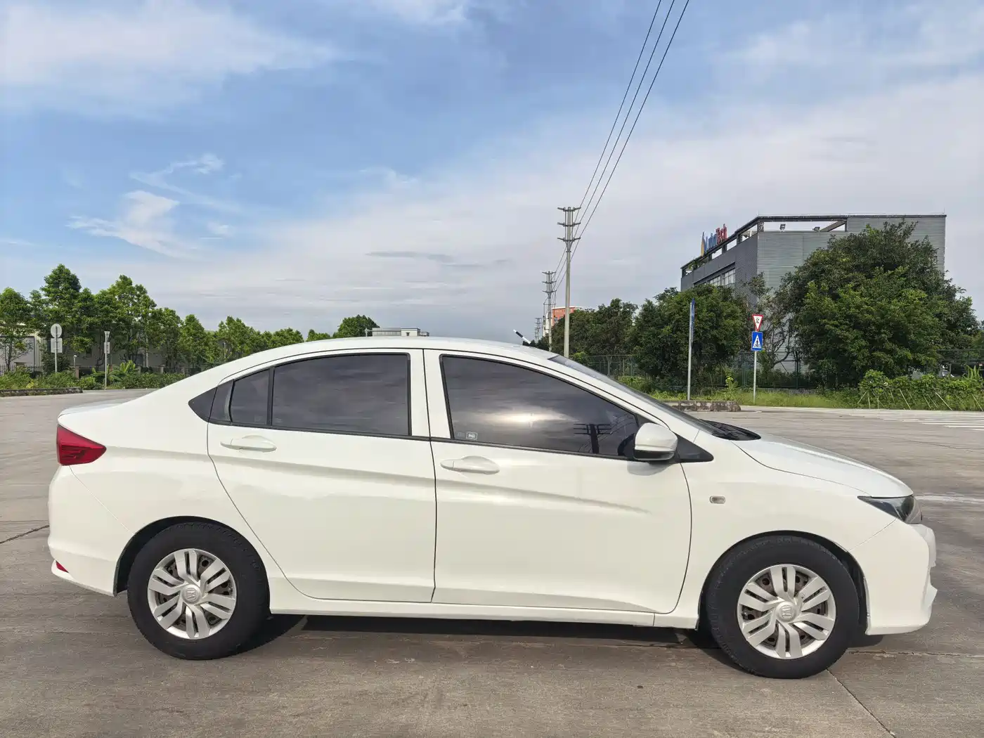 Honda City 2016 2015 1.5L CVT Comfort