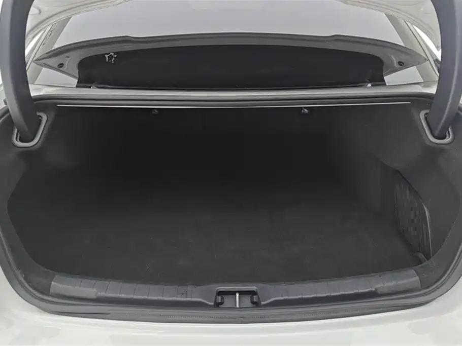 Lynk & Co 03 2022 1.5TD DCT Power Pro фото 4