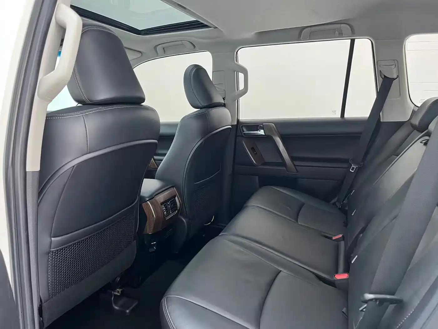 Toyota Prado 2016 2.7L Auto Standard Edition фото 8
