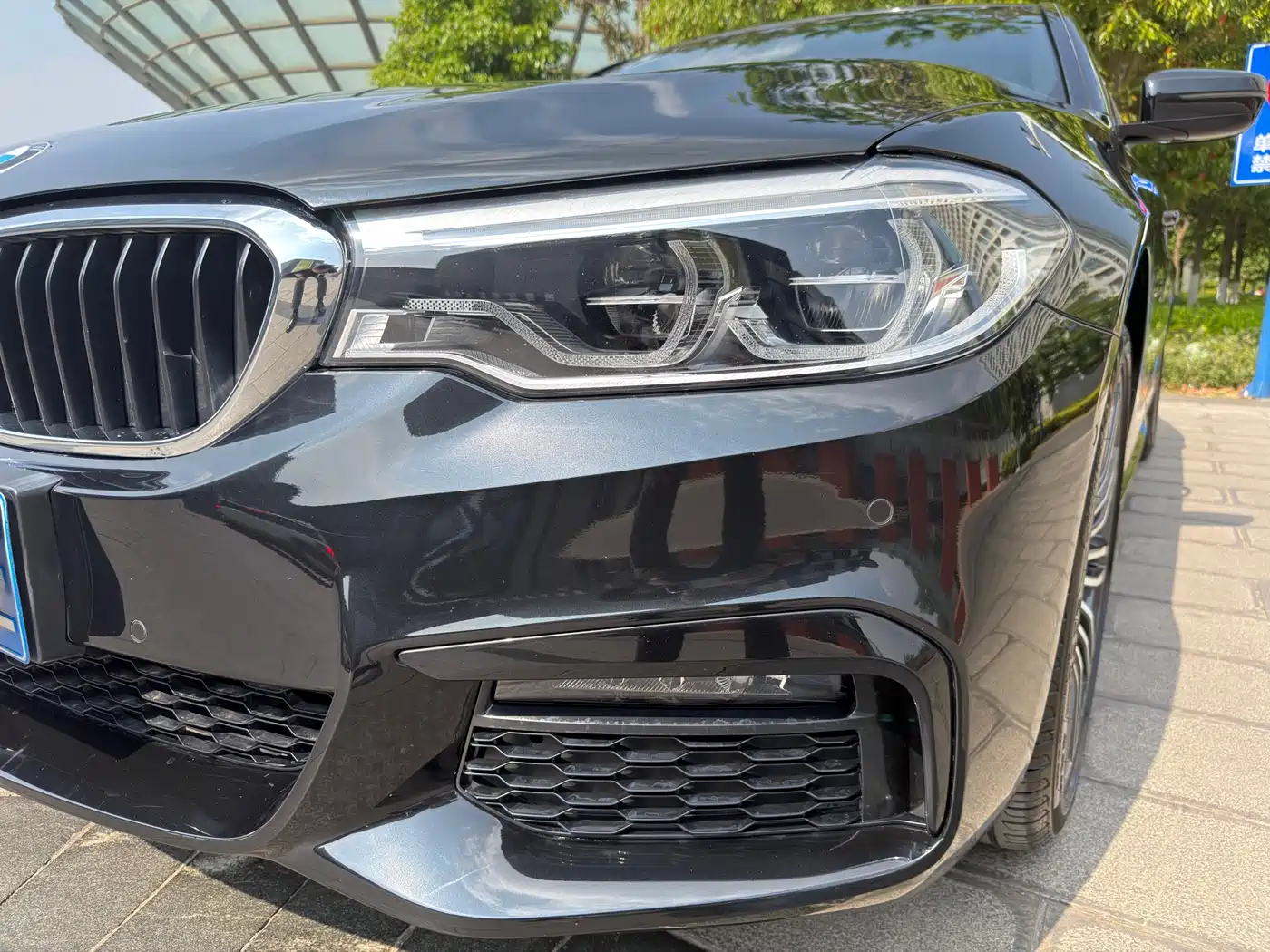 BMW 5 Series 2019 530Li Premium M Sport Package фото 11