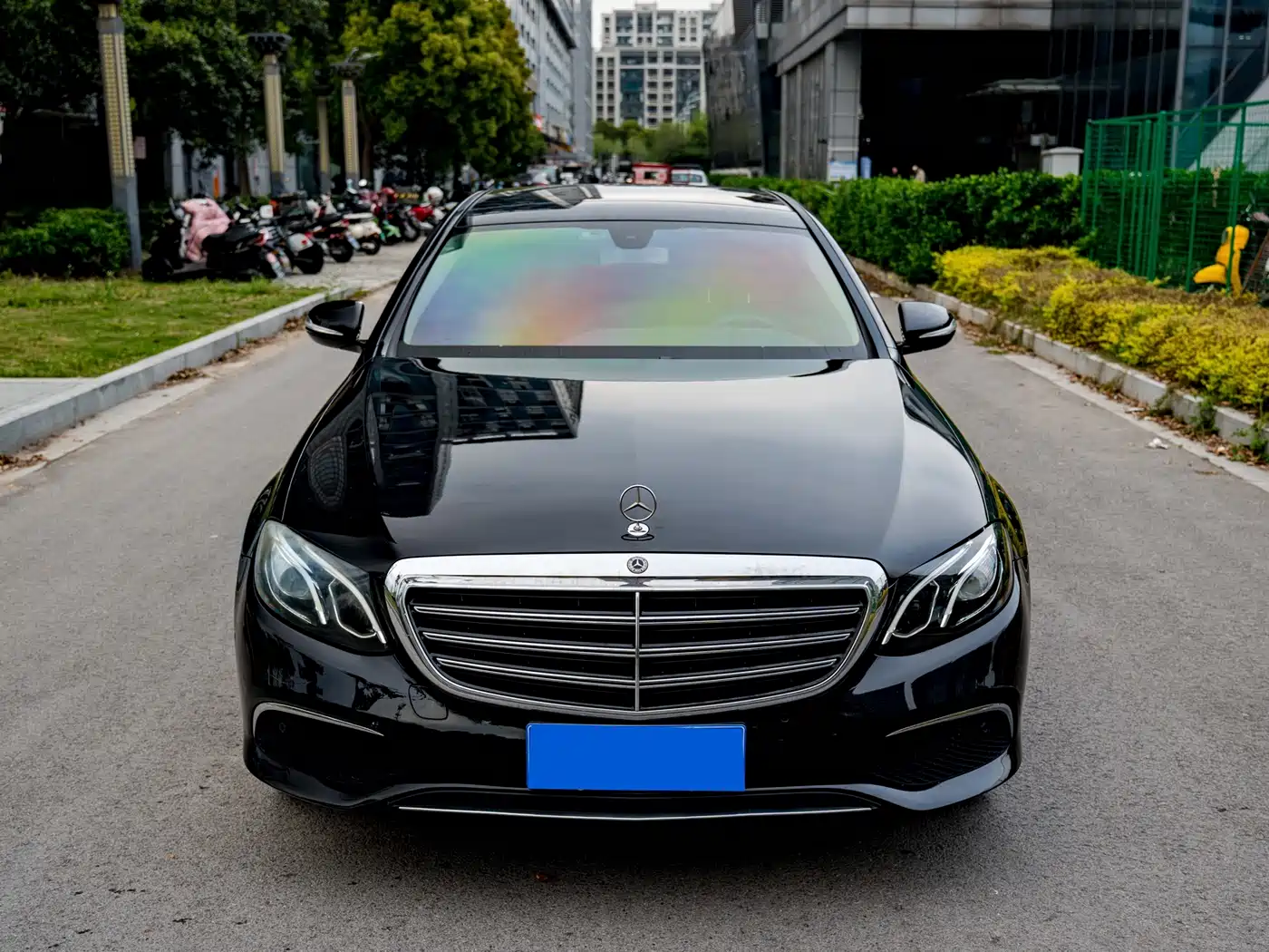 Mercedes-Benz E-Class 2019 E 260 L фото 2