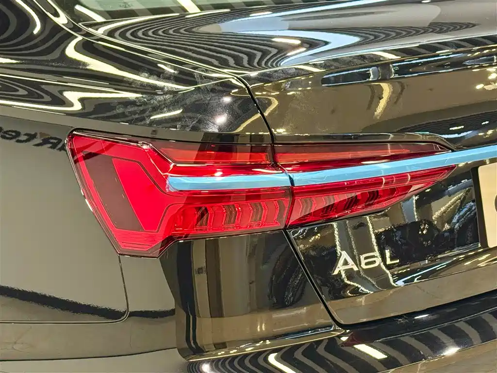 Audi A6L 2025 Model Year Facelift 40 TFSI Luxury Sport фото 9