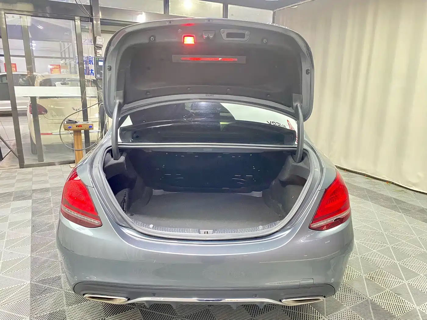 Mercedes-Benz C-Class 2019 C 260 L Sport фото 15