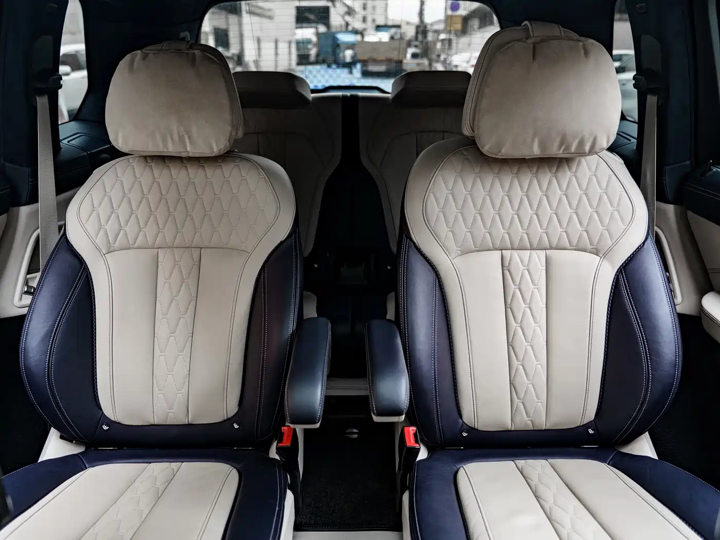 BMW X7 2022 xDrive M50i фото 16