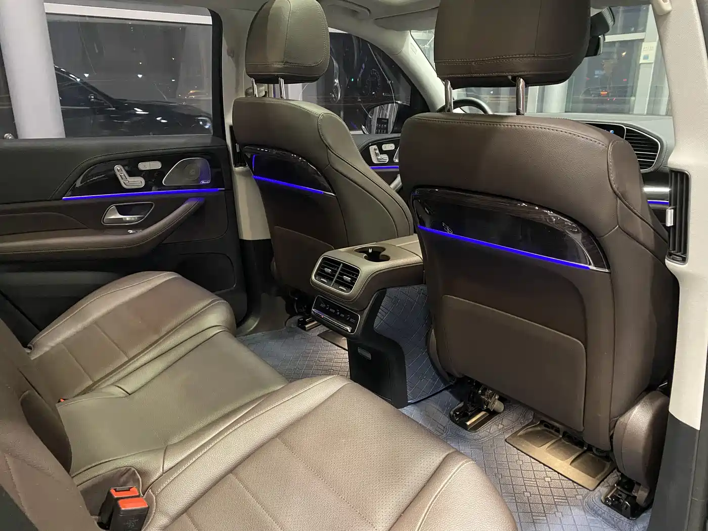 Mercedes-Benz GLS 2022 Second Facelift GLS 450 4MATIC Fashion фото 11