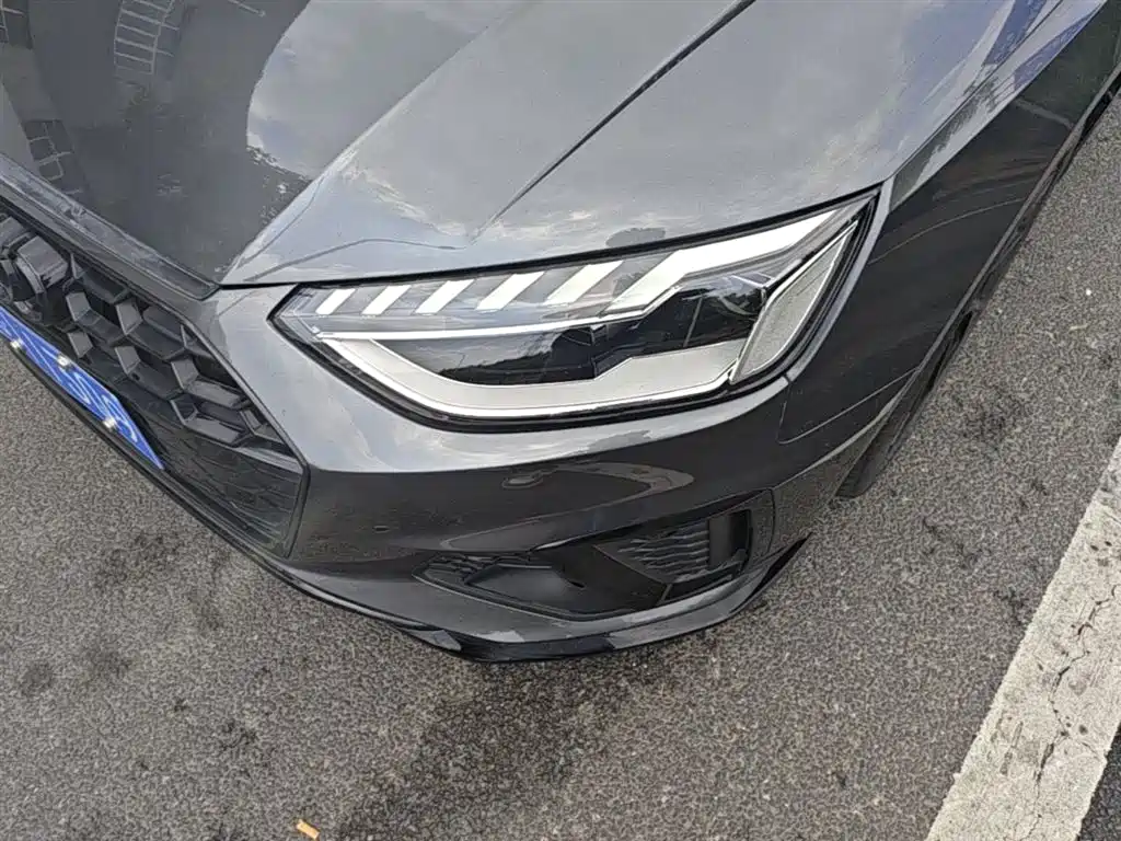 Audi A4L 2023 40 TFSI Luxury Sport фото 24