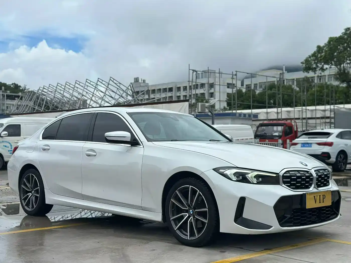 Фото 1 - BMW 3 Series