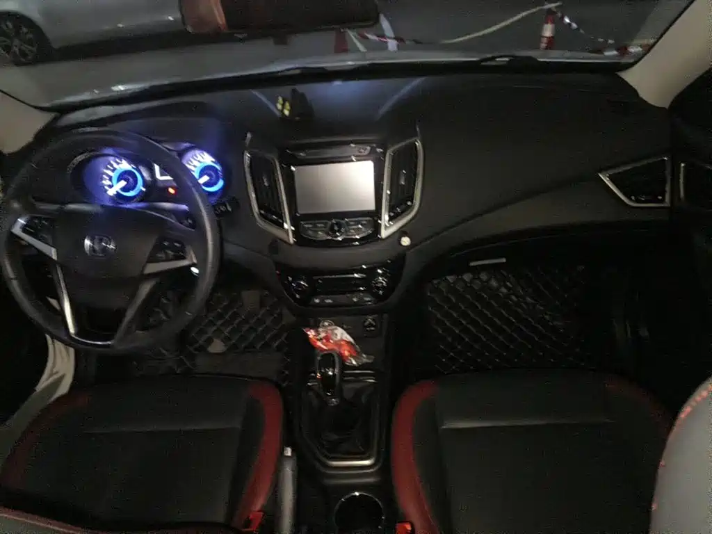 Changan Eado XT 2017 2016 1.6L Manual Stylish Cool Edition