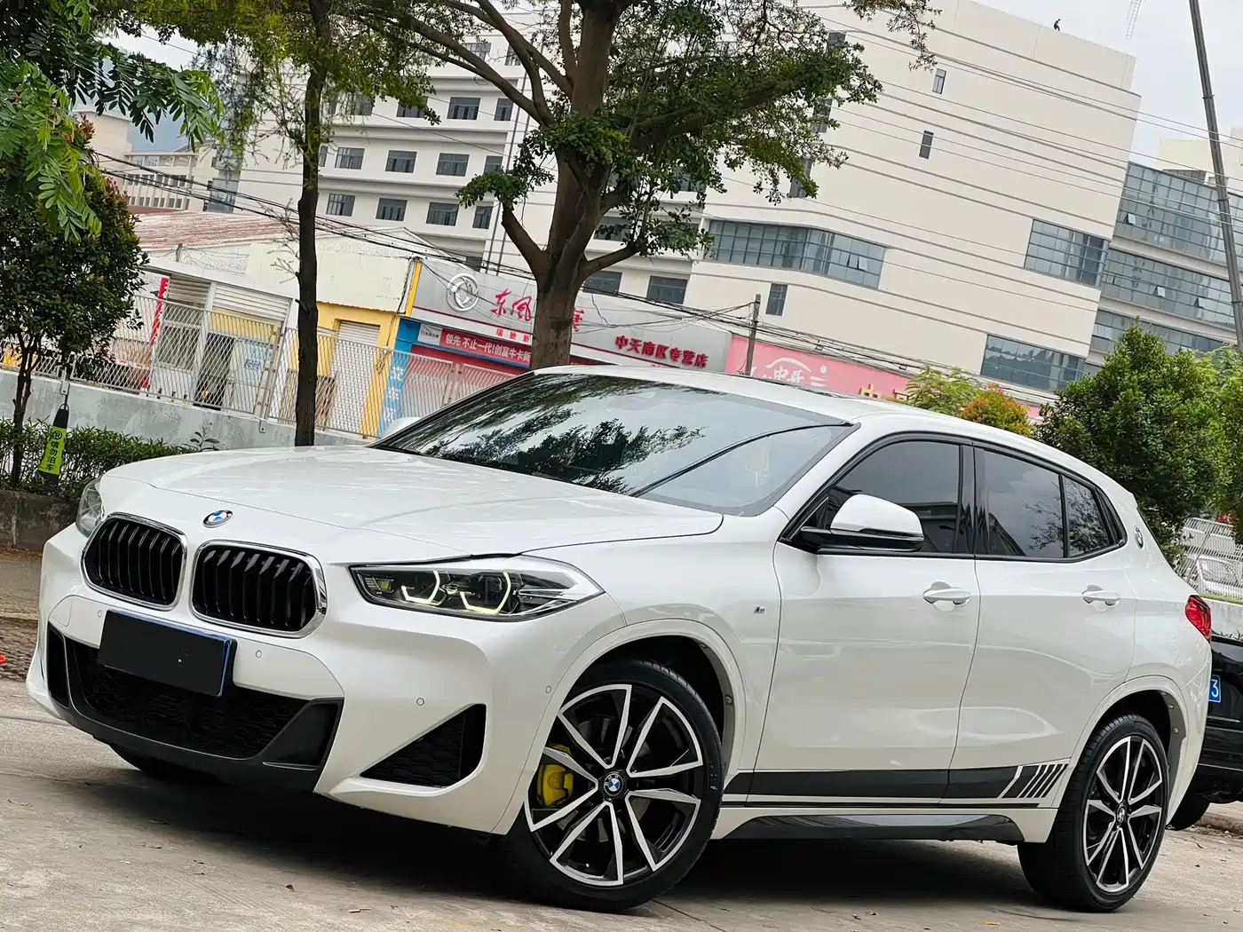 BMW X2 2020 sDrive25i Exclusive M Sport Package фото 2