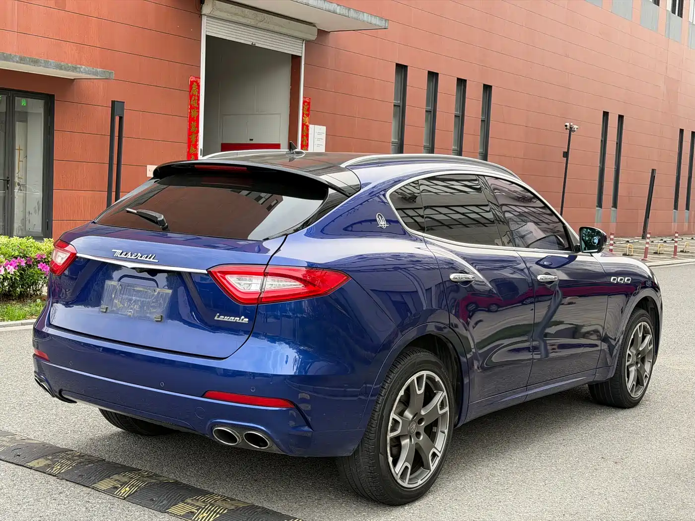 MASERATI LEVANTE