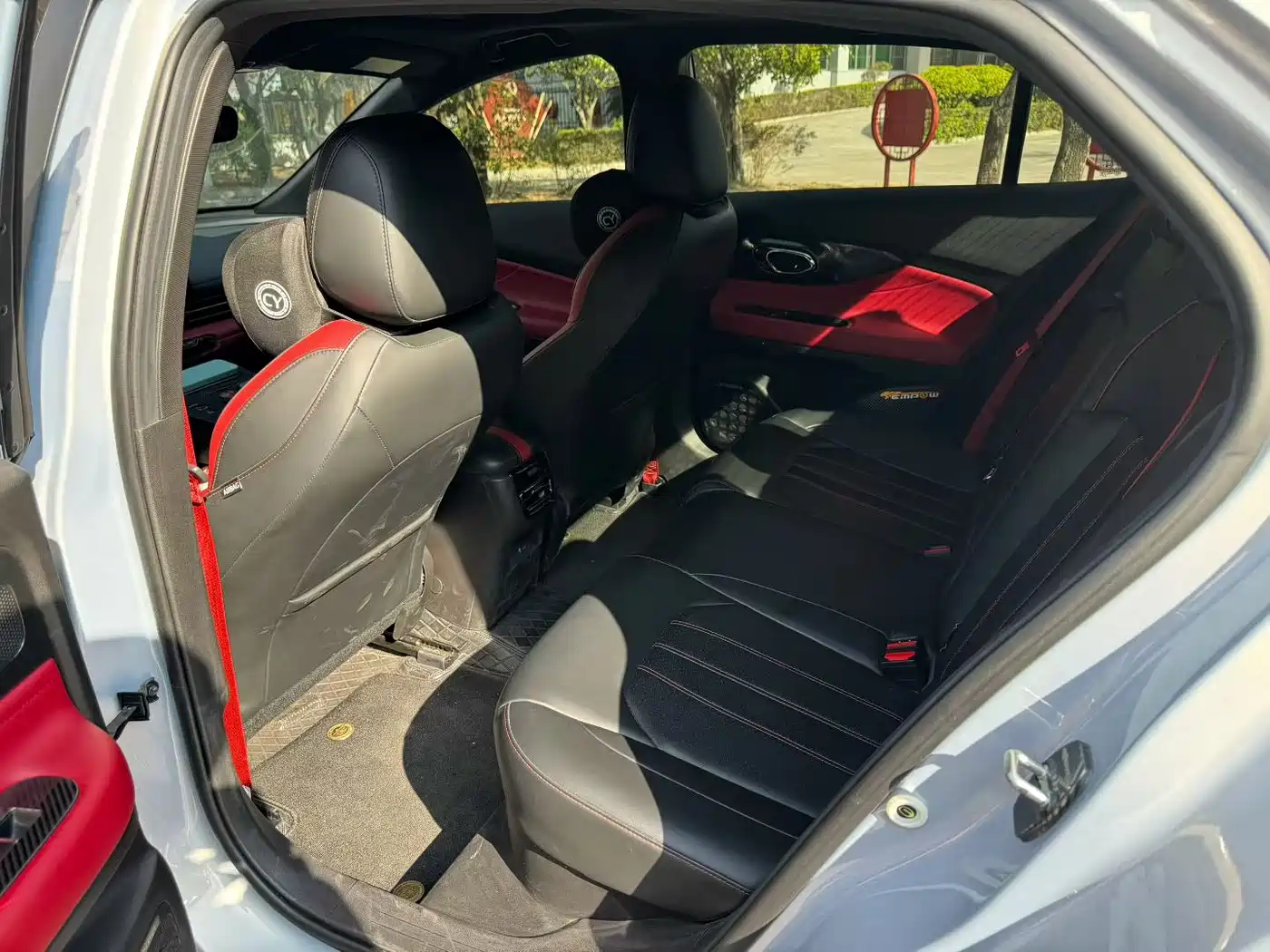 GAC Trumpchi Trumpchi Emkoo 2023 Shadow Leopard H Smart Hybrid фото 5