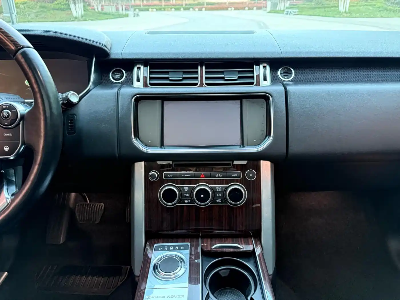 Land Rover Range Rover 2014 3.0 TDV6 Vogue SE фото 13