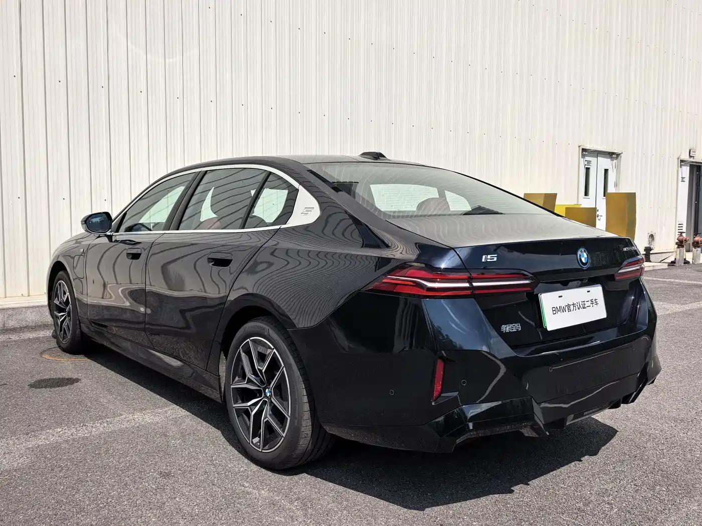 BMW i5 2025 2025 eDrive 35L M Sport Package