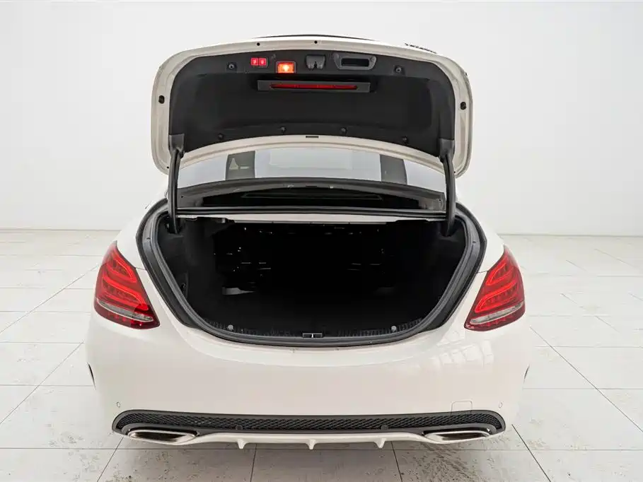 Mercedes-Benz C-Class 2016 C 180 L Sport фото 12