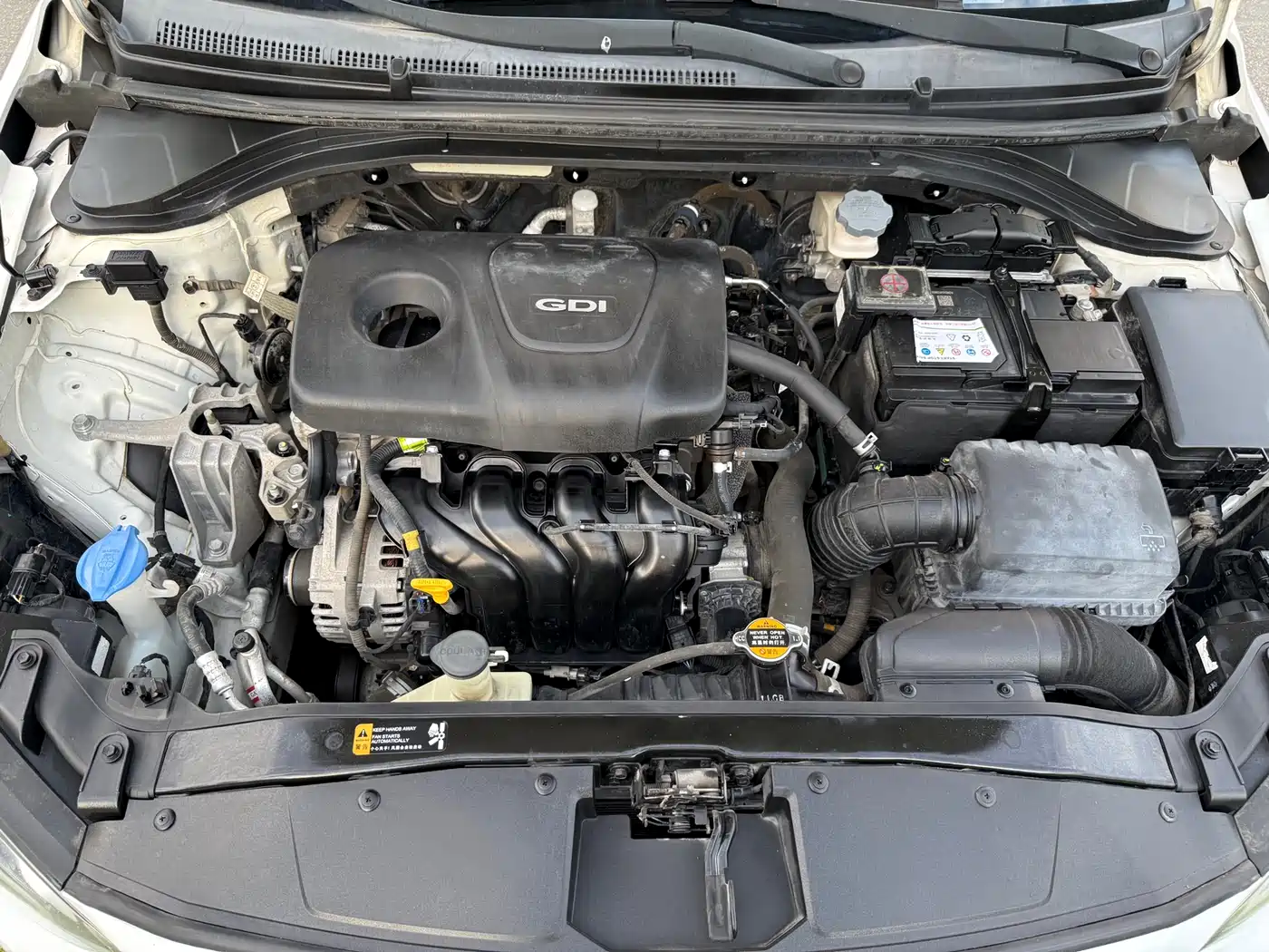 Hyundai Elantra 2016 Model 1.6L Automatic Smart Elite фото 19