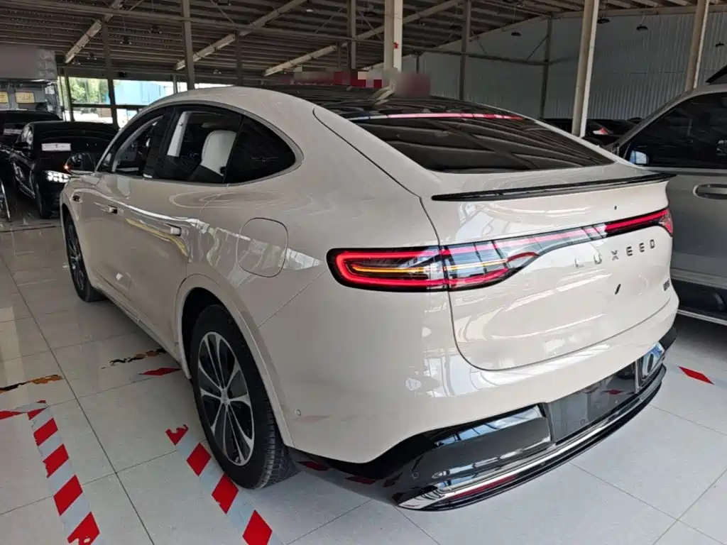 Zhijie Luxeed R7 2026 2026 Range Extender Max+