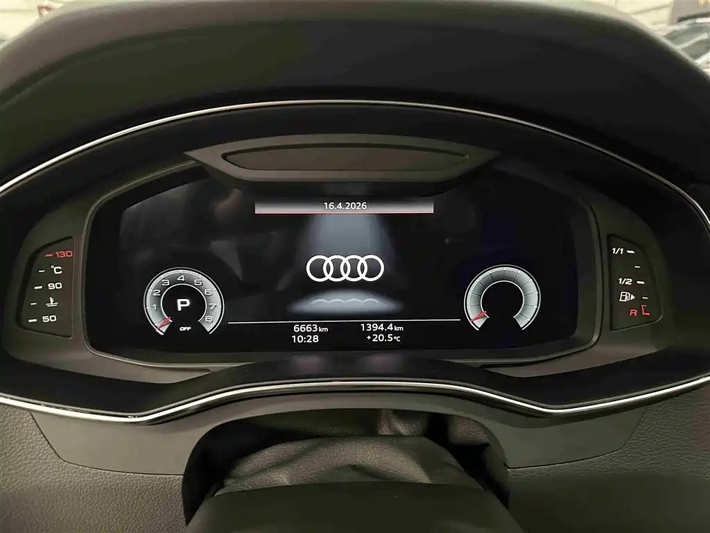Audi A7L 2025 Model Year 45 TFSI quattro Premium фото 8