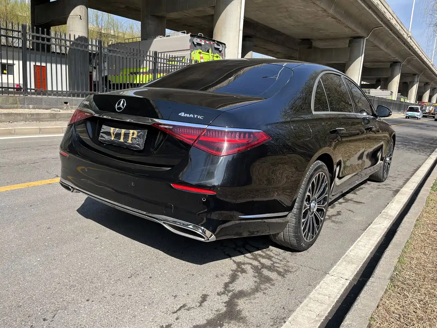Фото 4 - Mercedes-Benz S-Class