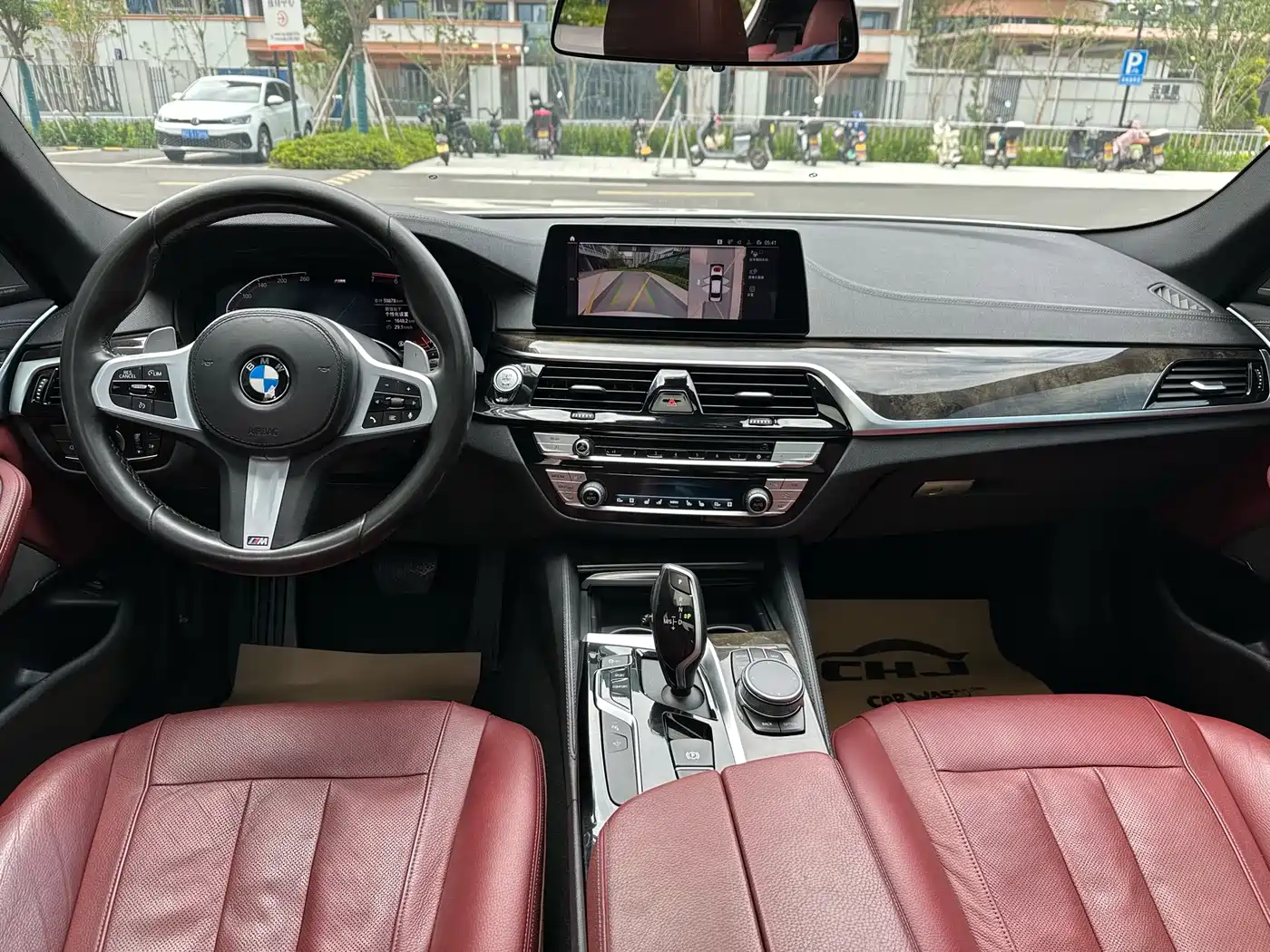 BMW 5 Series 2020 530Li Exclusive M Sport Package фото 5