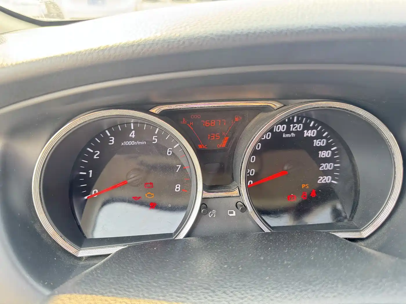 Nissan Livina 2015 2015 1.6XE CVT Comfort Edition