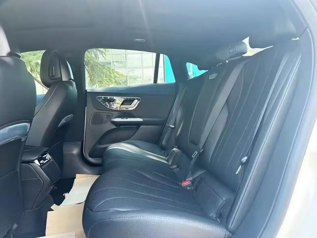 Mercedes-Benz EQE 2025 2025 Model 500 4MATIC Luxury Edition