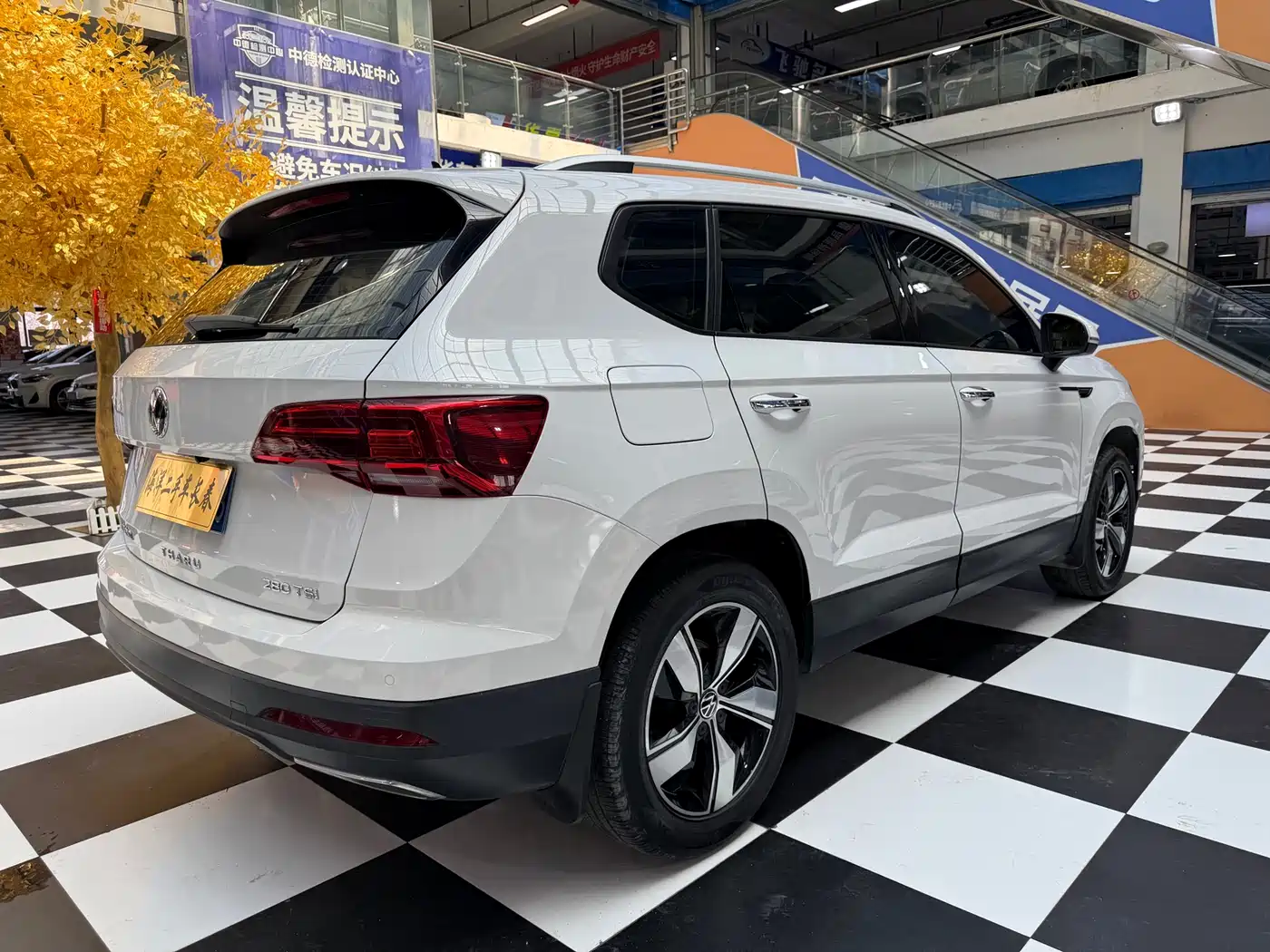 Volkswagen Tharu 2021 Model 280TSI 2WD Comfort Edition фото 7