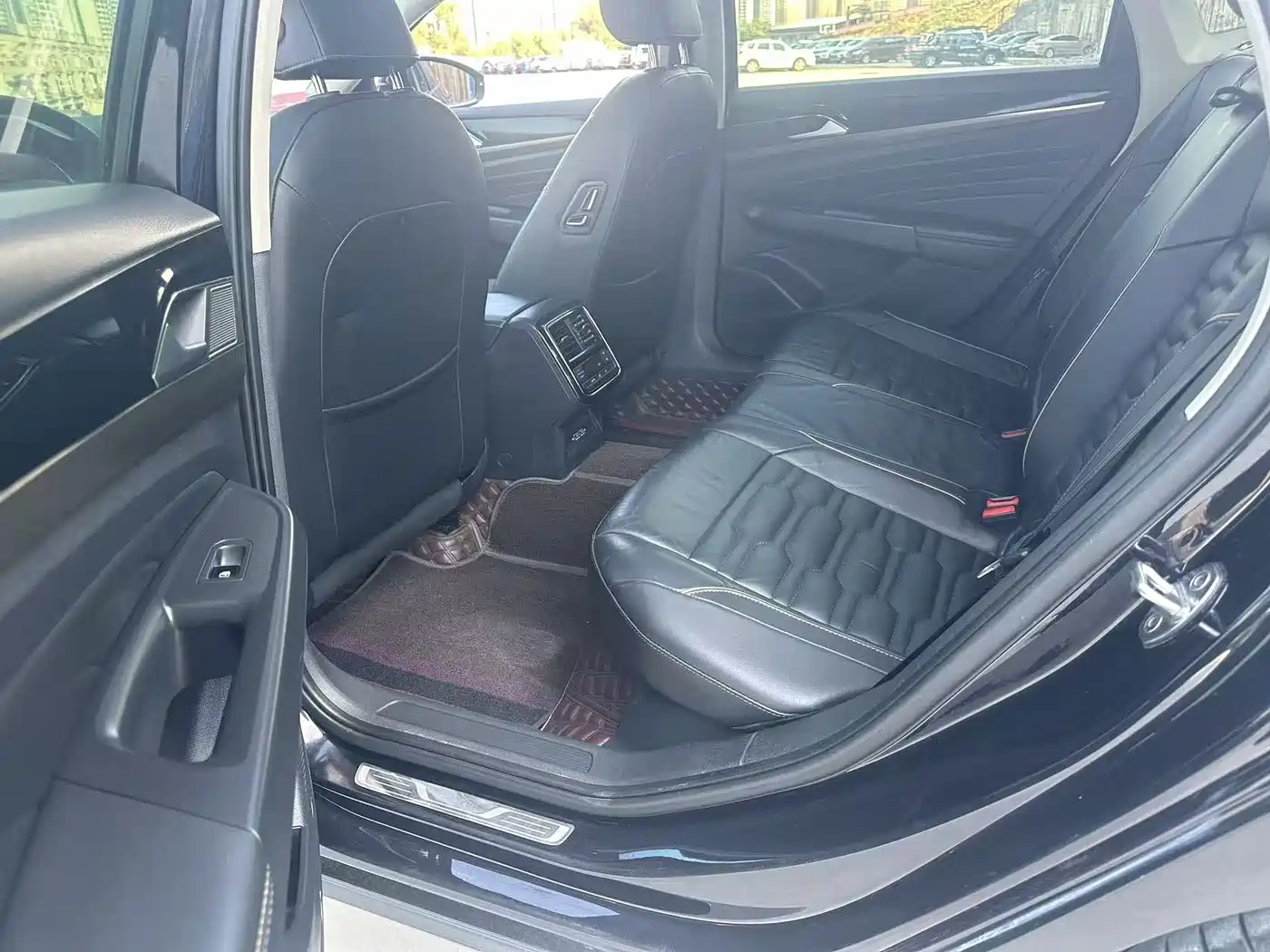 Volkswagen Passat 2019 330TSI Elite Version China VI фото 7