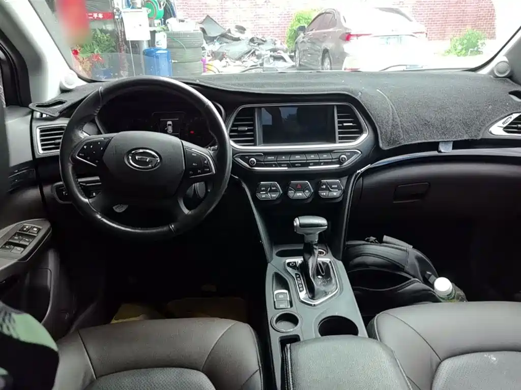 GAC Trumpchi Trumpchi GS4 2017 235T Automatic 2WD Luxury Smart Connected Edition фото 10