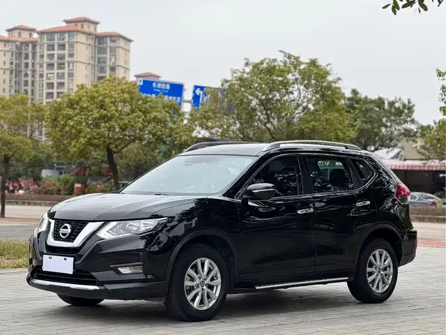 NISSAN QIJUN