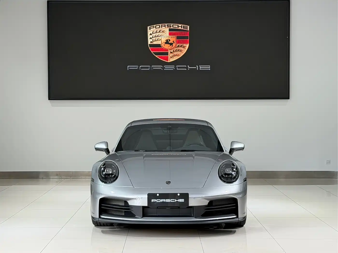 Porsche 911 2025 Carrera 3.0T фото 2
