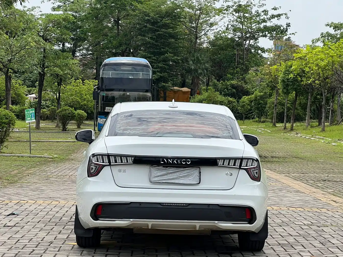 Lynk & Co 03 2018 1.5TD DCT Power Pro Version China V фото 17