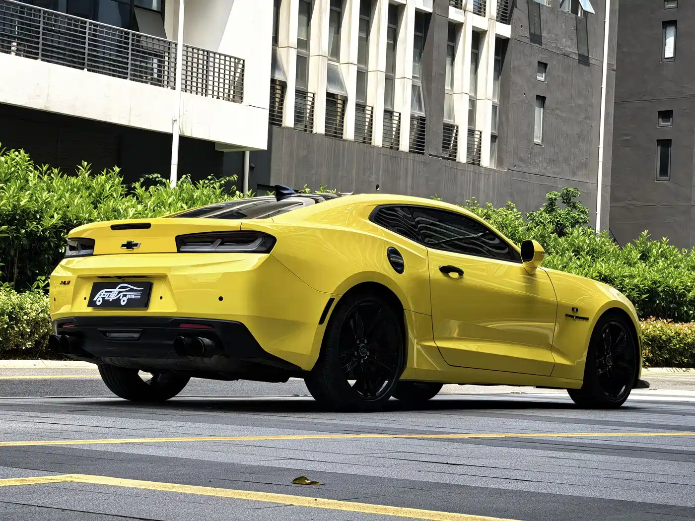 Chevrolet Camaro 2017 2.0T RS фото 15