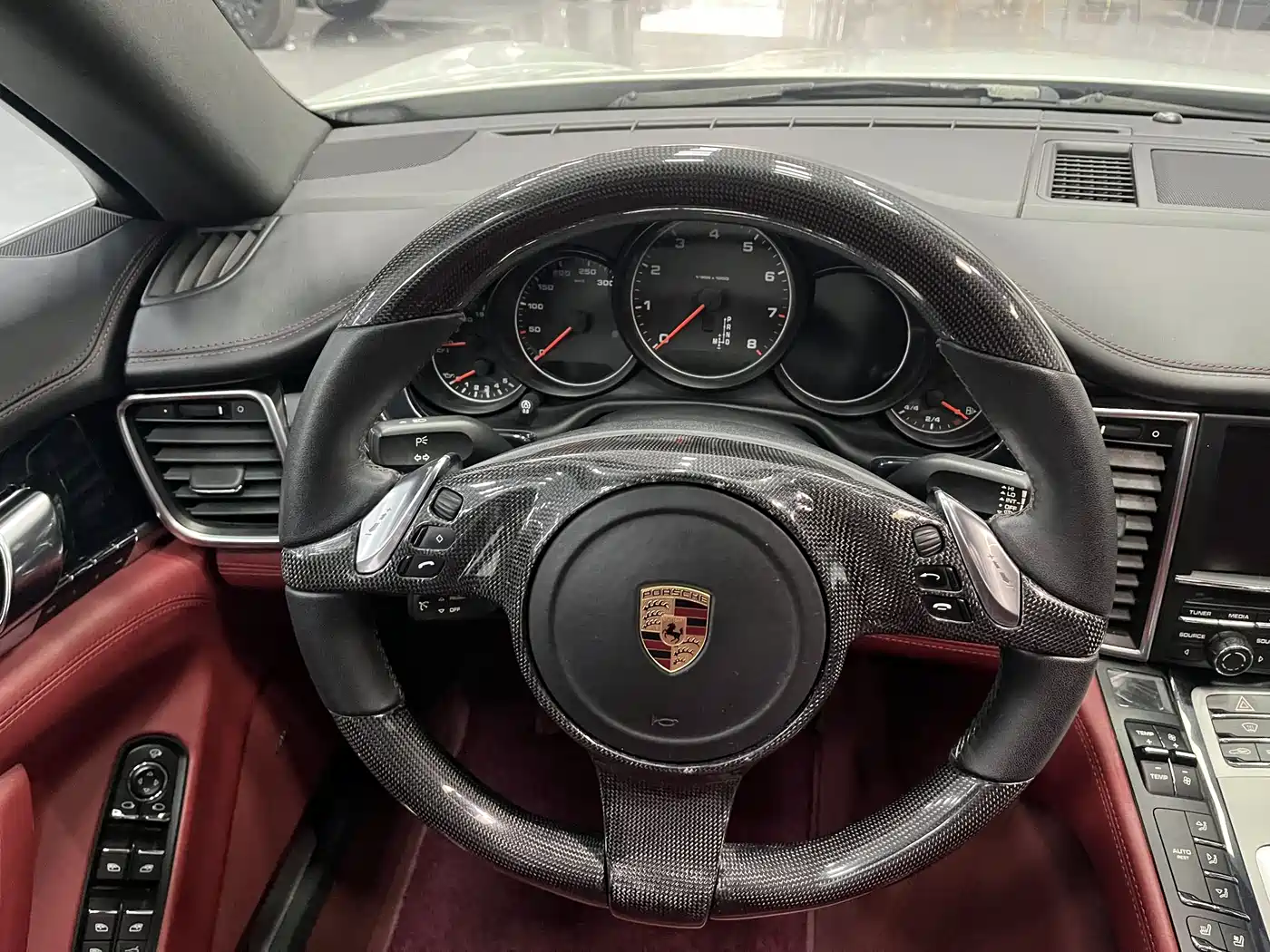 Porsche Panamera 2016 Panamera Executive Edition 3.0T фото 15