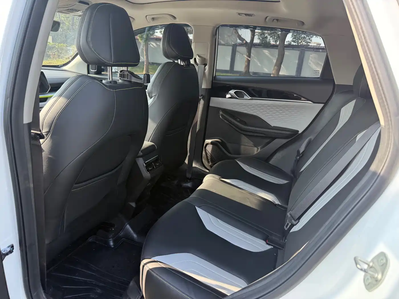 GEELY AUTOMOBILE BINYUE