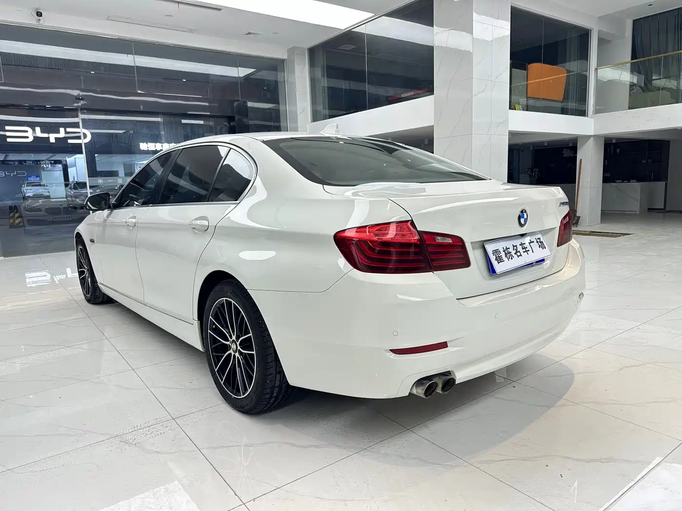 BMW 5 Series 2014 525Li Fashion Design Package фото 8