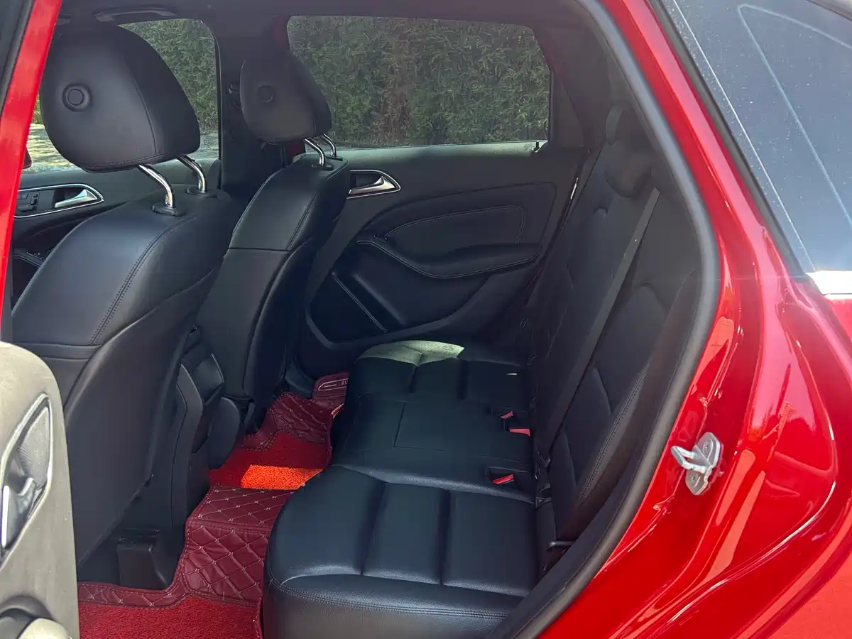Mercedes-Benz B-Class 2012 B 200 фото 8