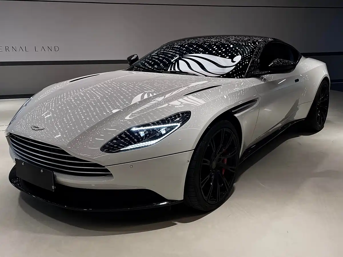 Aston Martin DB11 2022 4.0T V8 Coupe