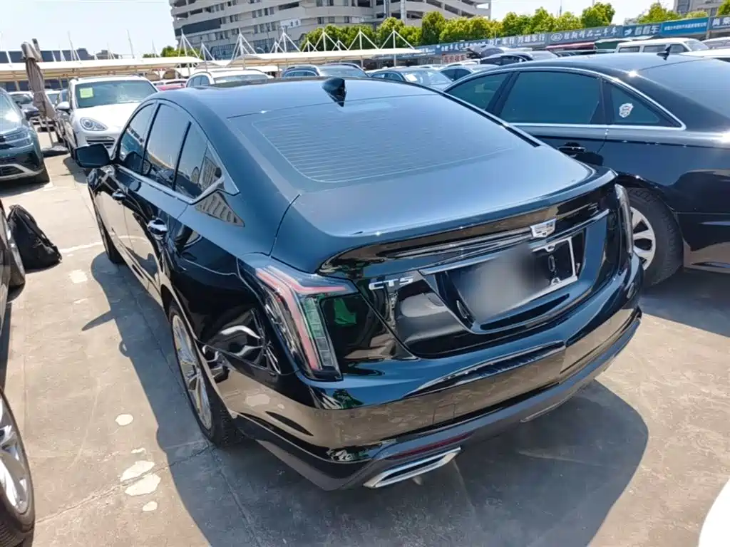 CADILLAC CT5