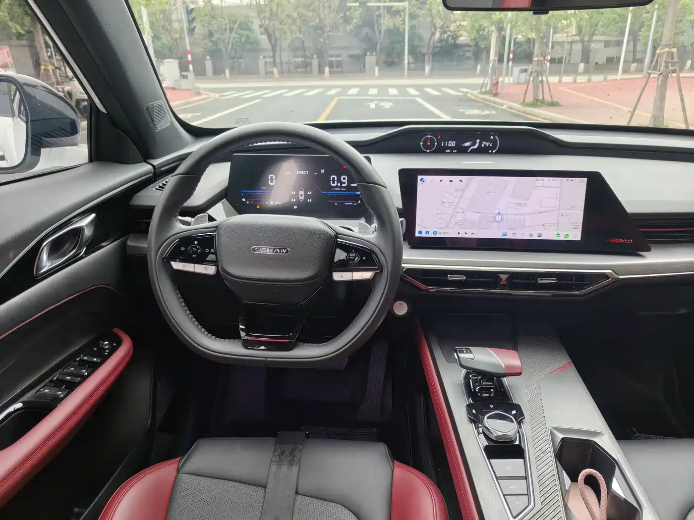 CHANGAN AUCHAN Z6