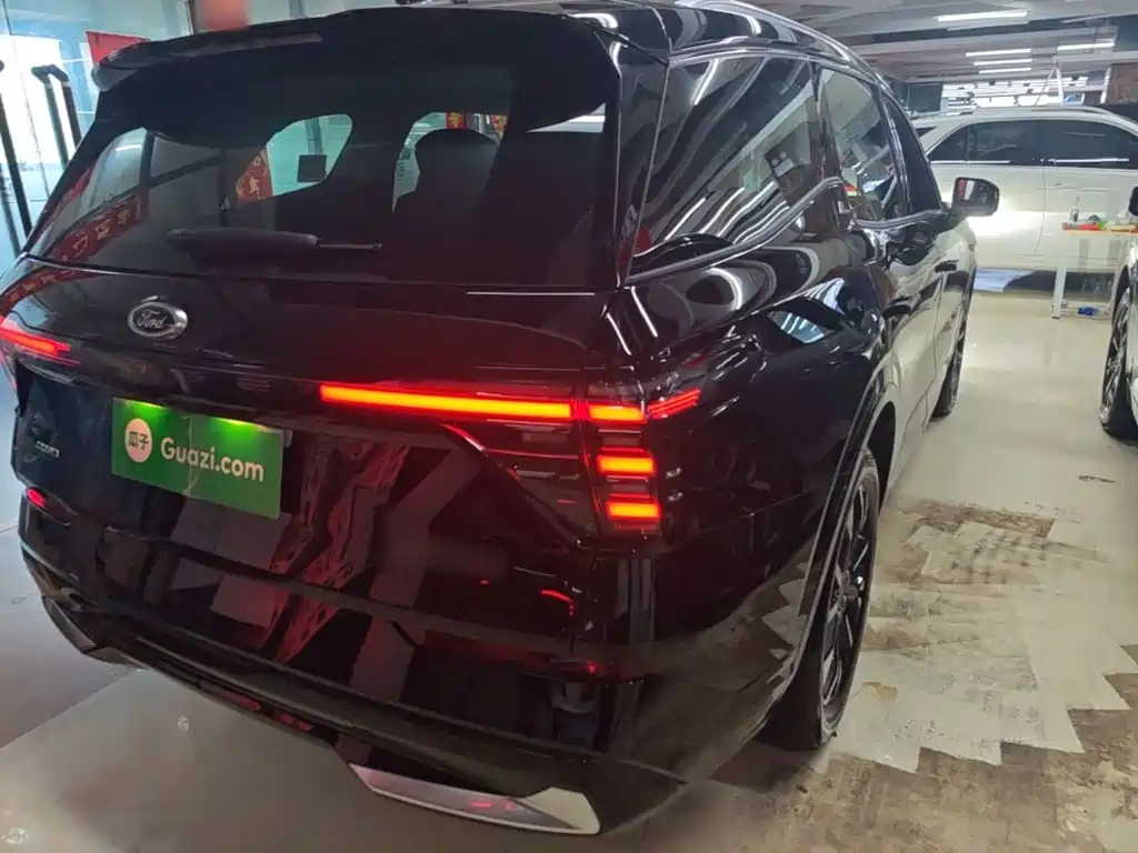 Ford Edge 2025 2026 Edge L 2.0T EcoBoost AWD 7-Seater Premium