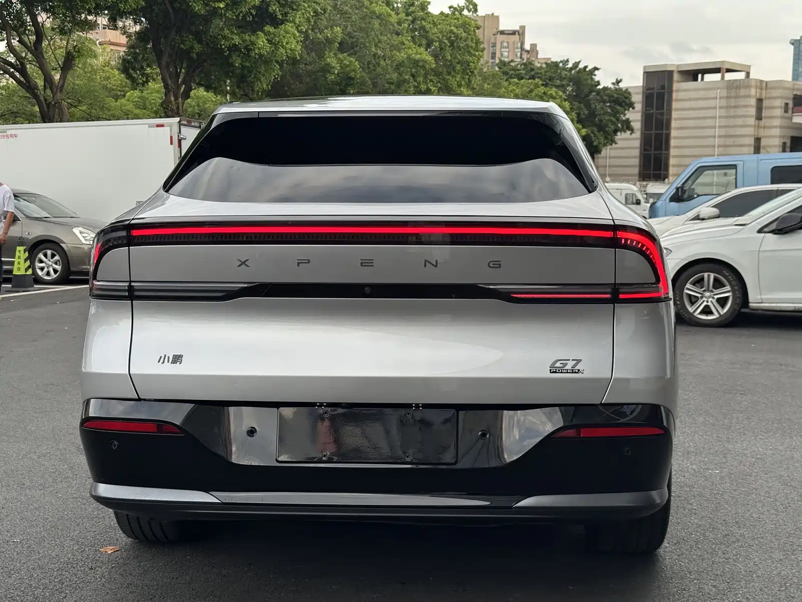 Фото 9 - XPeng G7