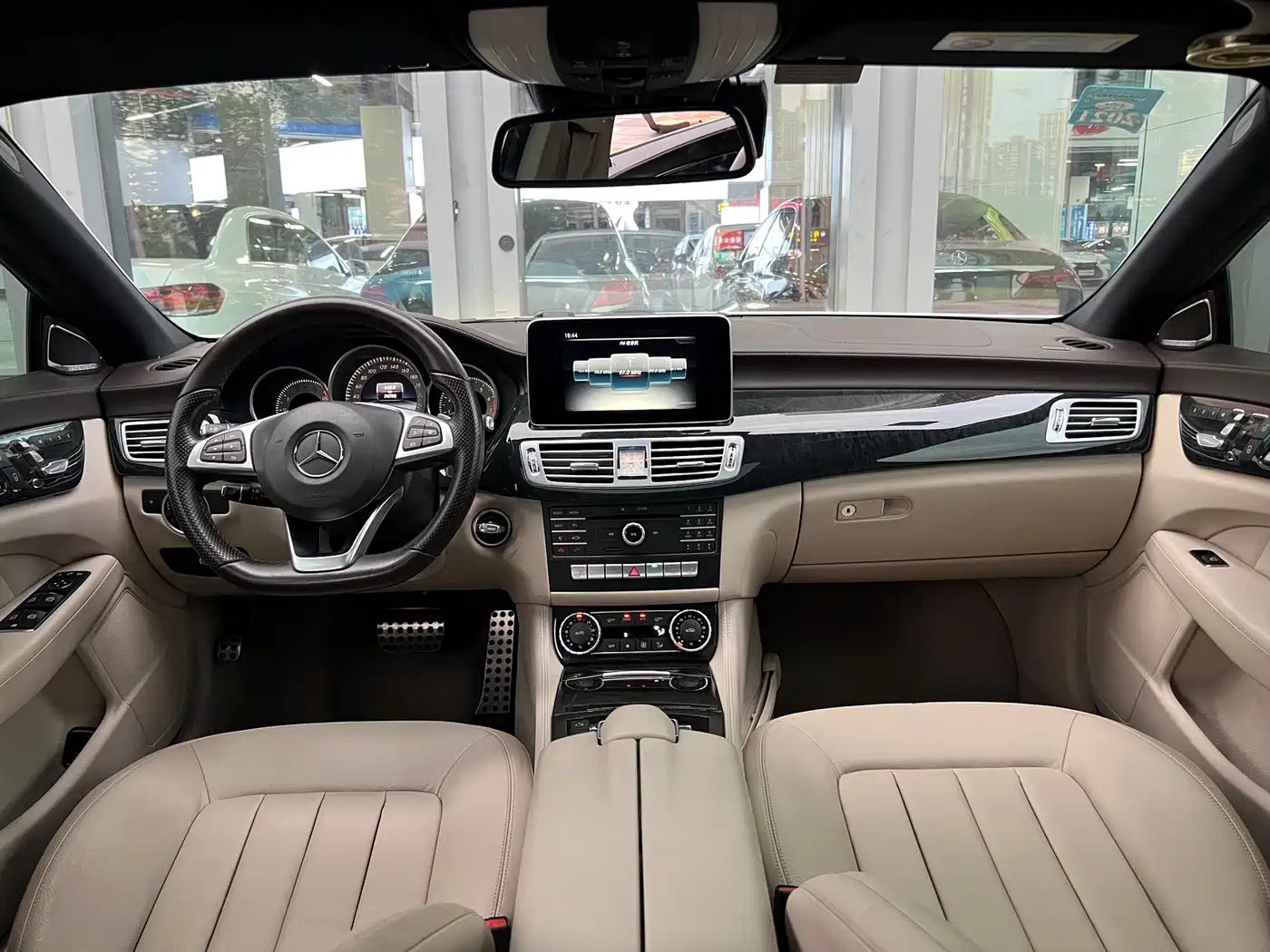 Mercedes-Benz CLS 2017 CLS 260 Elegance фото 17