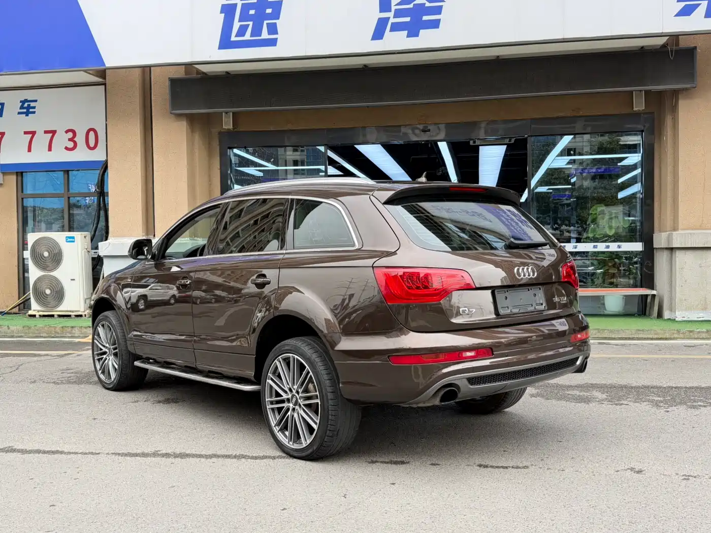 Audi Q7 2014 35 TDI Sport фото 11
