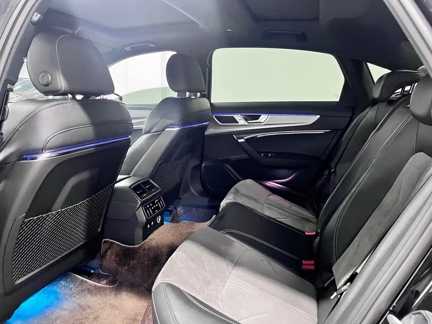 Audi A6L 2023 45 TFSI quattro Premium Dynamic фото 12